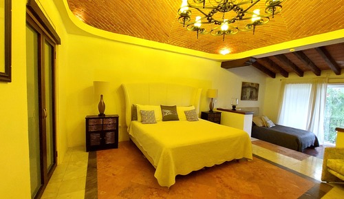 Premium Room, Pool View