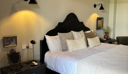 Junior Room