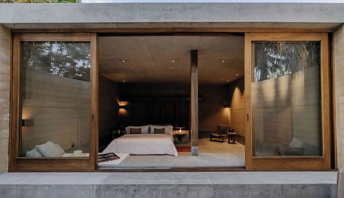 Tierra Master Suite
