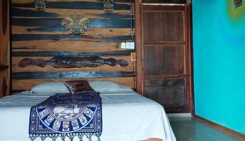 Economy Cabin, Garden View