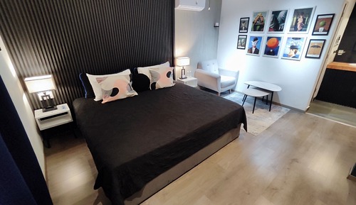 Premium Room