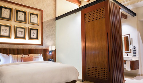 Superior Suite, City View