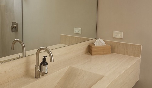 Panoramic Room