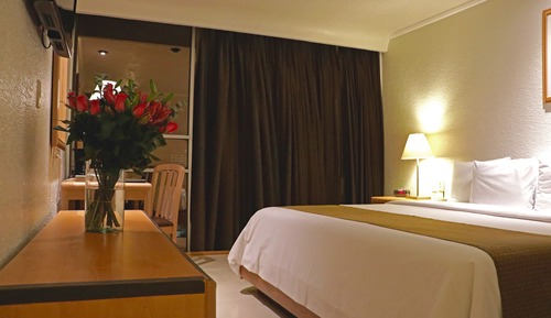 Room (Super Saver 1 King Bed)
