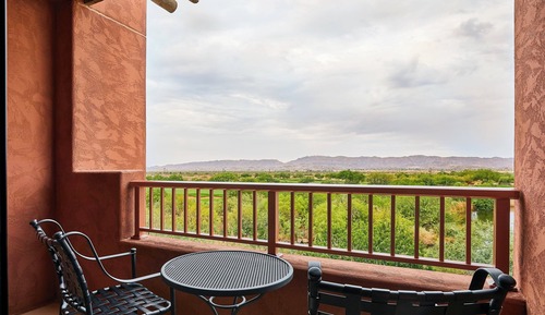 Deluxe Room, 2 Queen Beds, Mountain View