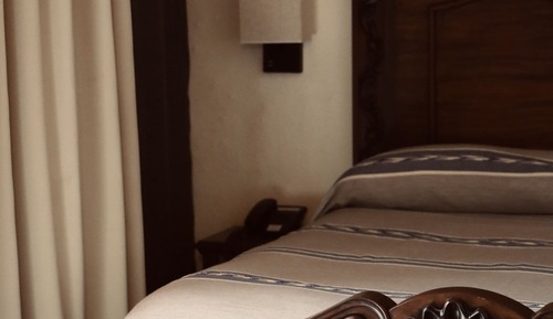 Deluxe Room, 1 Queen Bed, Private Bathroom (Don Pancho by Yzar Furnit)
