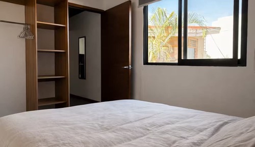 Deluxe Loft, 2 Bedrooms, Kitchenette