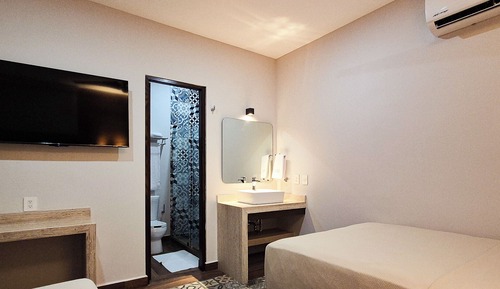Standard Room, 2 Double Beds