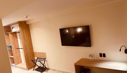 Basic Room, Pets Allowed