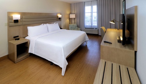 Room, 1 King Bed, Non Smoking