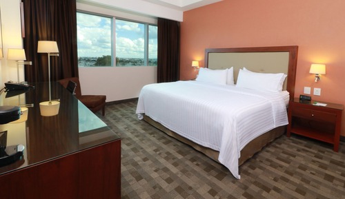 Standard Room, 1 King Bed