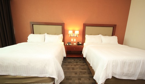 Standard Room, 2 Queen Beds