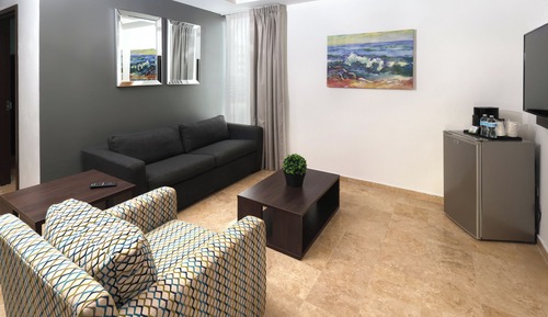Suite, Multiple Beds