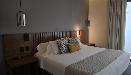 Standard King Room