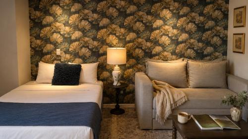 Deluxe Junior Suite