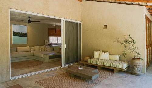 Suite with Garden View