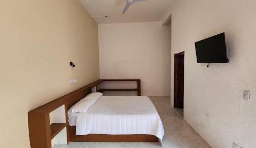 Double or Twin Room with Private Bathroom