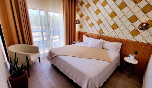 Deluxe Double Room with Balcony