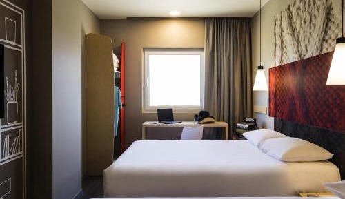 Standard Double Room with Two Double Beds