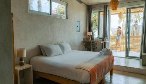 Deluxe Double or Twin Room with Balcony