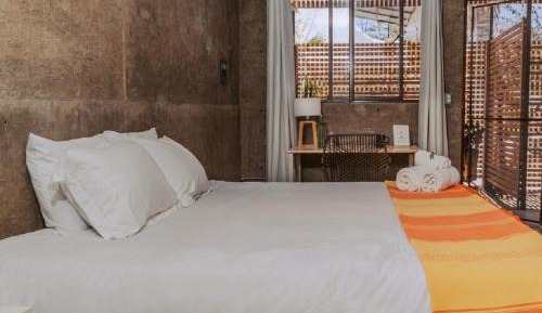 Small Private King + Private Bathroom+ Patio (Room 3)
