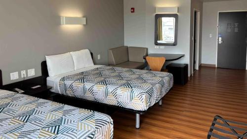 Quadruple Room - Non-Smoking