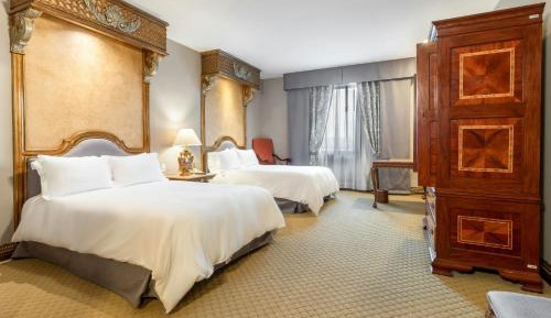 Grand Class Double Room with Two Double Beds - Concierge Level