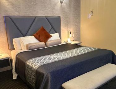 Standard Suite