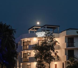 Two-Bedroom Deluxe Apartment