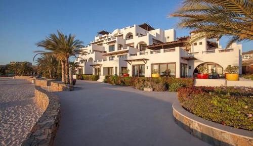Villa - Beach Front