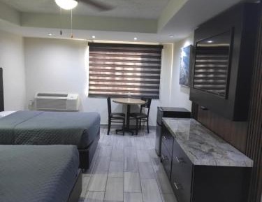 Deluxe Queen Room with Two Queen Beds