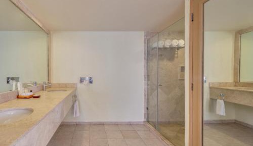 Master Suite, 3 Bedroom Plus