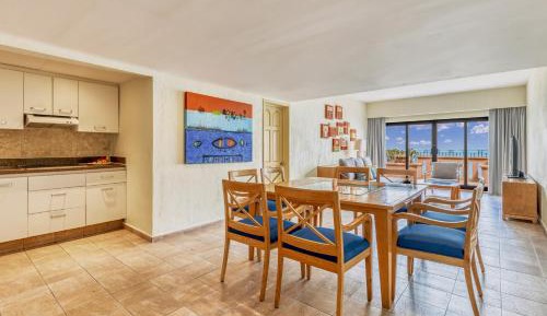 Master Suite, 2 Bedroom Plus