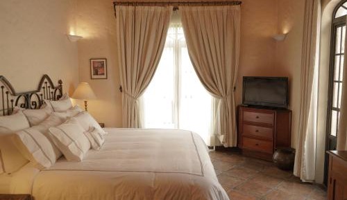 Suite with City View
