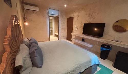 Triple Room with Bath