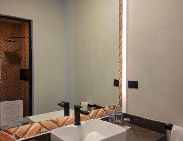 Concept Queen Room - Non-Smoking A