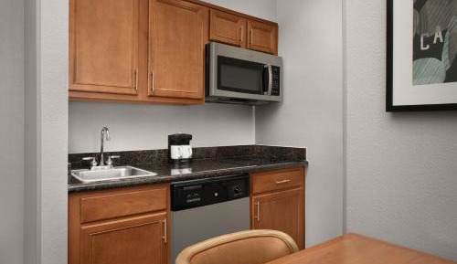 One-Bedroom King Suite - Non-Smoking