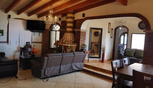 One-Bedroom House