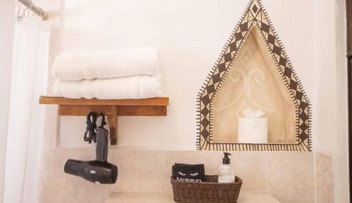 King Double Room/ One King Size Bed