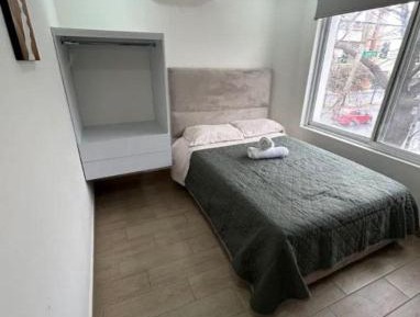 Room #1303466901