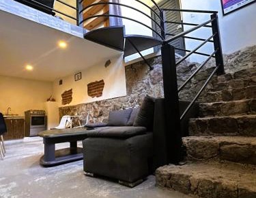 Apartment - Split Level