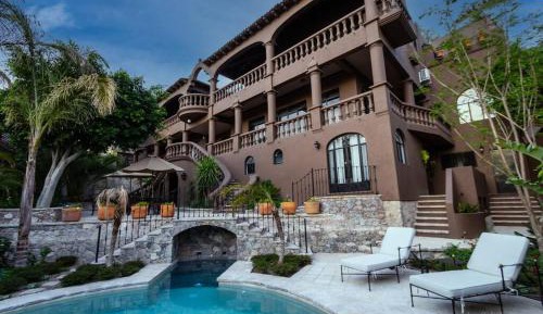 Villa
