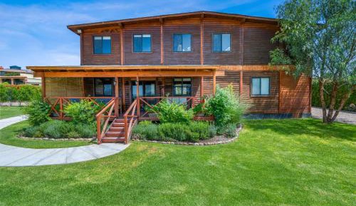 Four-Bedroom Vacation Home