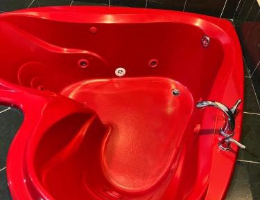 Suite with Spa Bath