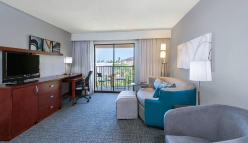 One-Bedroom King Suite with Sofa Bed