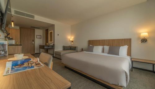 Superior Suite