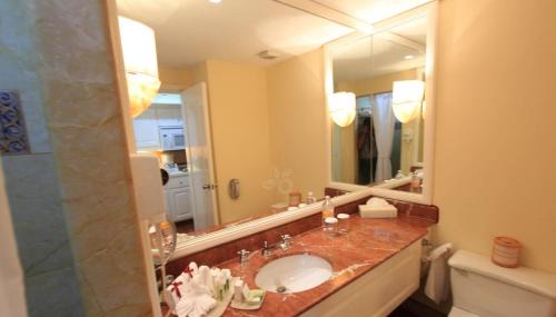 Junior Suite with Balcony