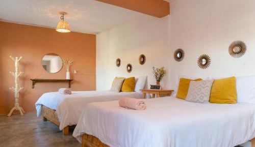 Quadruple Room with Private Bathroom