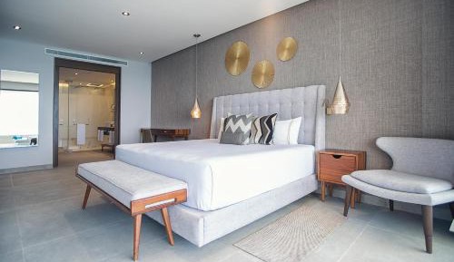EPIC Three Bedroom Oceanfront Resort Residence