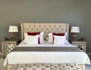 Superior King Suite
